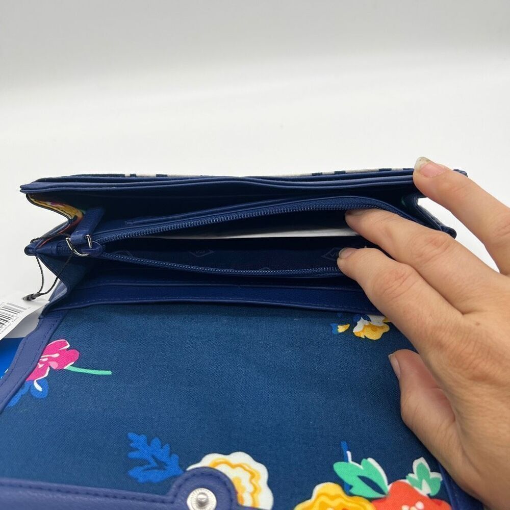 Vera Bradley RFID Audrey Faux Leather and Fabric Wallet Blue White Gray Plaid - Picture 12 of 12